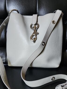 Rebecca Minkoff Megan Small Leather Crossbody Feed Bag Purse Light Gray